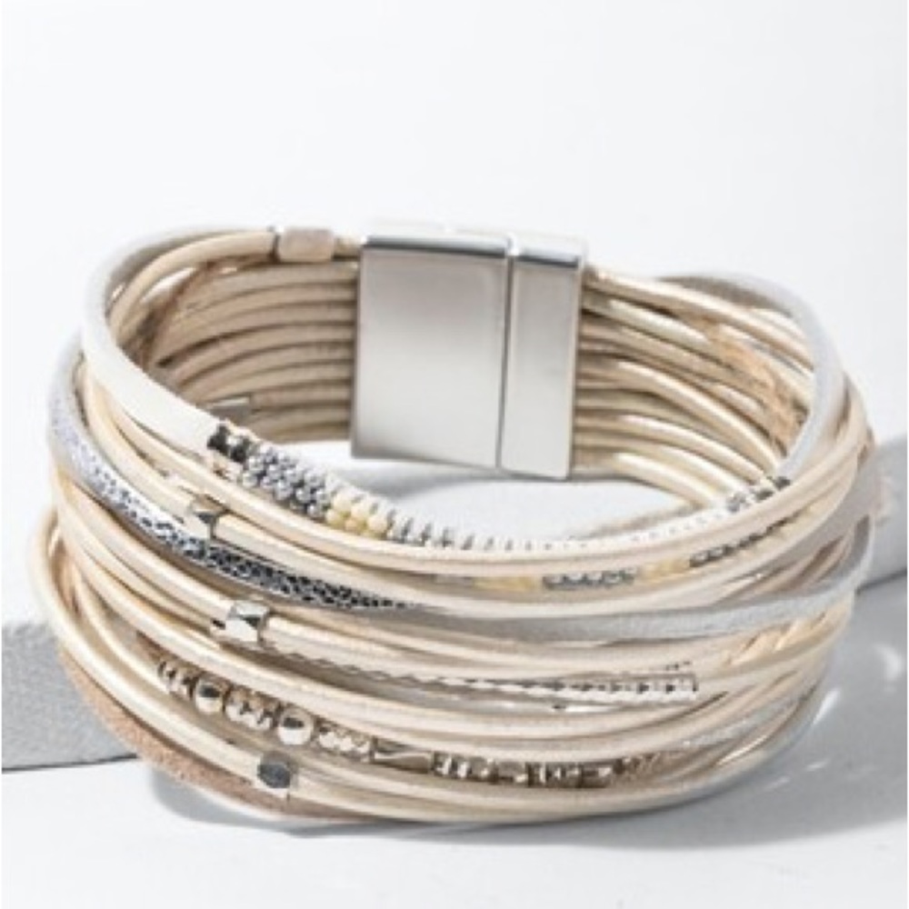 Saachi Laguna Beach Style Magnetic Bracelet